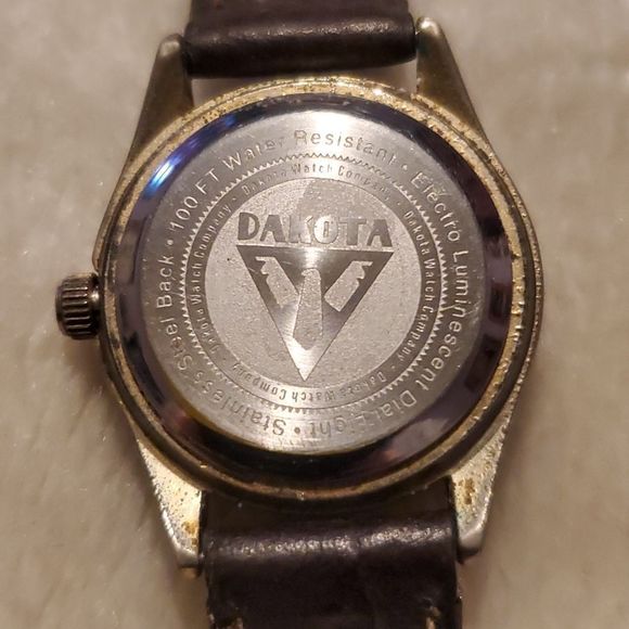 Dakota Indiglo Date Window Silver/Gold Case Needs New Band - Picture 5 of 6